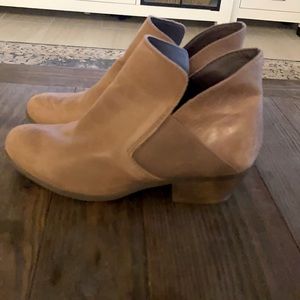 Brown booties by Me Too 9.5
